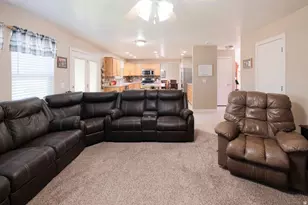 5483 S 3275 W, Roy, UT 84067 - Photo 27