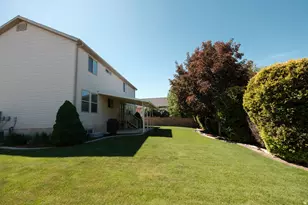 5483 S 3275 W, Roy, UT 84067 - Photo 7