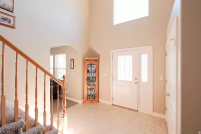 5483 S 3275 W, Roy, UT 84067 - Photo 9