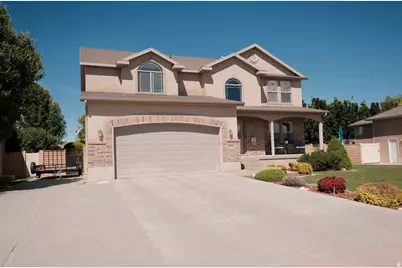 5483 S 3275 W, Roy, UT 84067 - Photo 3