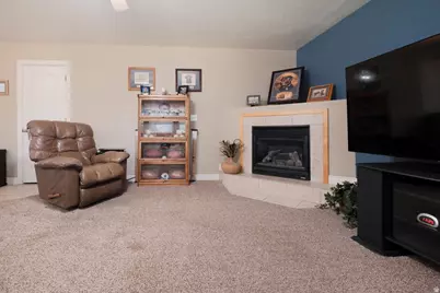 5483 S 3275 W, Roy, UT 84067 - Photo 25