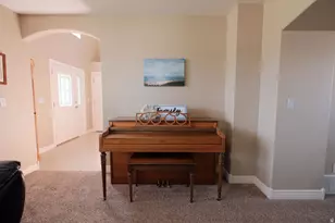 5483 S 3275 W, Roy, UT 84067 - Photo 13
