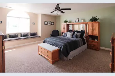 5483 S 3275 W, Roy, UT 84067 - Photo 33