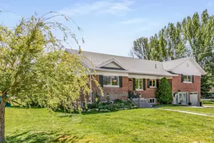 478 S 7600 E, Huntsville, UT 84317 - Photo 1