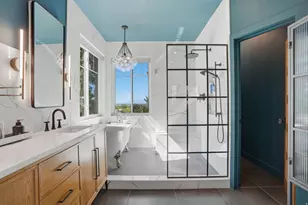 223 E 2050 N, Centerville, UT 84014 - Photo 27