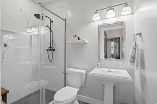 223 E 2050 N, Centerville, UT 84014 - Photo 37