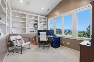 223 E 2050 N, Centerville, UT 84014 - Photo 33