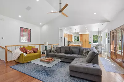 223 E 2050 N, Centerville, UT 84014 - Photo 9
