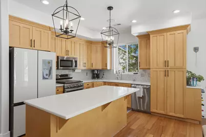223 E 2050 N, Centerville, UT 84014 - Photo 11