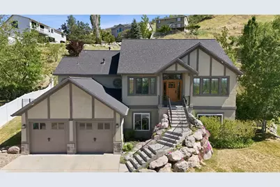 223 E 2050 N, Centerville, UT 84014 - Photo 69
