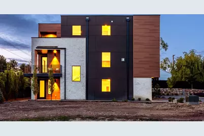 4442 S Holladay Park Ln E, Holladay, UT 84124 - Photo 1