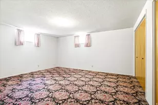 827 E 400 S, Orem, UT 84097 - Photo 19