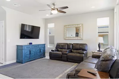 1029 N Casitas Loop, Washington, UT 84780 - Photo 7