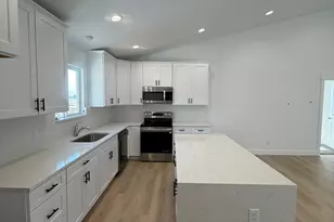 2392 E Yellow Blossom St, Eagle Mountain, UT 84005 - Photo 5