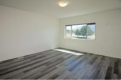 2214 N 450 W, Layton, UT 84041 - Photo 7