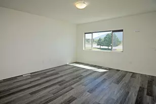 2214 N 450 W, Layton, UT 84041 - Photo 7