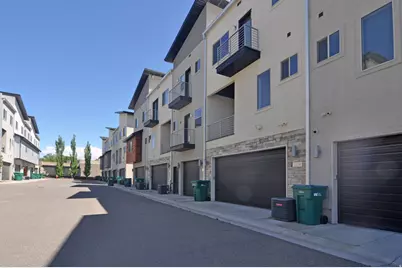 2214 N 450 W, Layton, UT 84041 - Photo 33