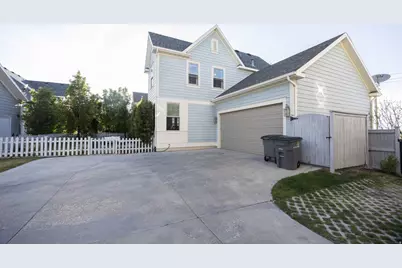 10213 S Crow Wing Dr, South Jordan, UT 84009 - Photo 9