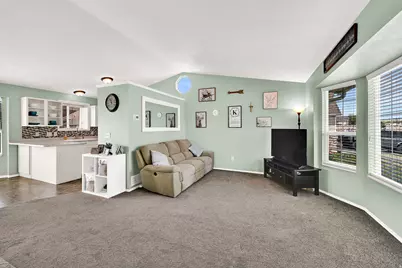 771 W 4100 S, Riverdale, UT 84405 - Photo 5