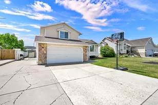 771 W 4100 S, Riverdale, UT 84405 - Photo 3