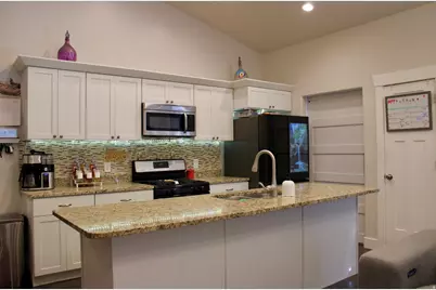 237 W 125 N, Clearfield, UT 84015 - Photo 3
