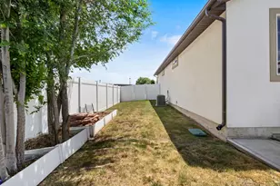 237 W 125 N, Clearfield, UT 84015 - Photo 29