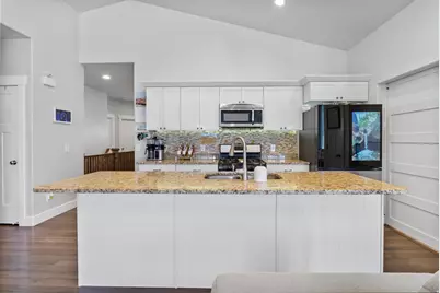 237 W 125 N, Clearfield, UT 84015 - Photo 3