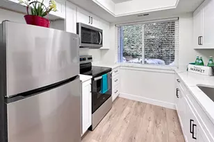 4953 S Eastridge Ln, Salt Lake City, UT 84117 - Photo 11