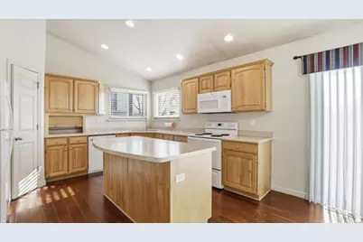 1591 W Renaissance Way, Springville, UT 84663 - Photo 13
