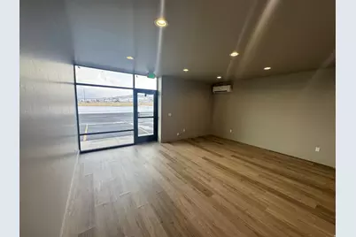 70 N 395 W #1-2, Garden City, UT 84028 - Photo 7