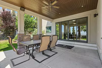 1684 Island View Ct, Fruit Heights, UT 84037 - Photo 13