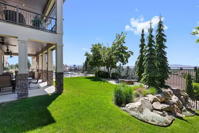 1684 Island View Ct, Fruit Heights, UT 84037 - Photo 7