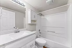 930 W 2100 N, Provo, UT 84604 - Photo 21