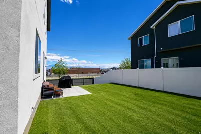 7194 N Brook Rdg, Eagle Mountain, UT 84005 - Photo 17