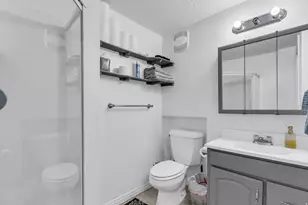 6638 S Milfoil Circle, West Jordan, UT 84081 - Photo 23