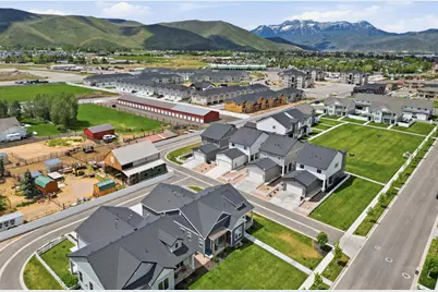 1124 E 2040 S #021, Heber City, UT 84032 - Photo 5