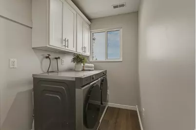 143 N Valley View Dr, North Salt Lake, UT 84054 - Photo 17