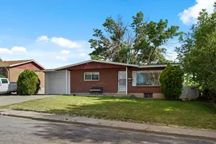 107 W 2200 N, Sunset, UT 84015 - Photo 3