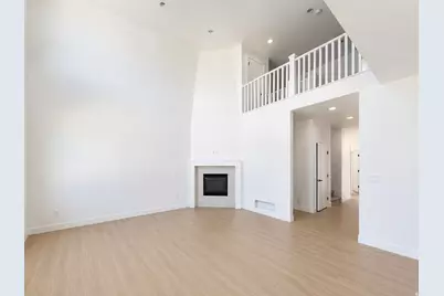 1048 W Chokecherry St, Saratoga Springs, UT 84045 - Photo 3