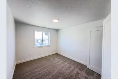 1048 W Chokecherry St, Saratoga Springs, UT 84045 - Photo 9