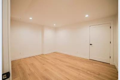 1048 W Chokecherry St, Saratoga Springs, UT 84045 - Photo 31