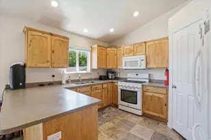 4545 S Jarrah St W, Taylorsville, UT 84123 - Photo 13
