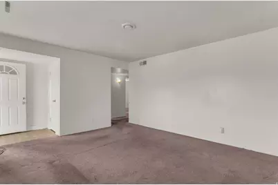 4500 W 4955 S, Kearns, UT 84118 - Photo 9