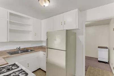 4500 W 4955 S, Kearns, UT 84118 - Photo 17