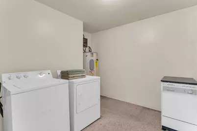 4500 W 4955 S, Kearns, UT 84118 - Photo 15