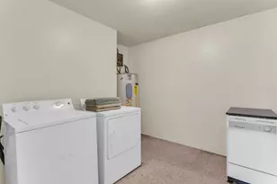 4500 W 4955 S, Kearns, UT 84118 - Photo 15