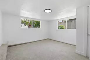823 S 1000 E, Salt Lake City, UT 84102 - Photo 9