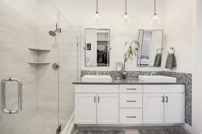 10917 S Lake Island Dr W, South Jordan, UT 84009 - Photo 13