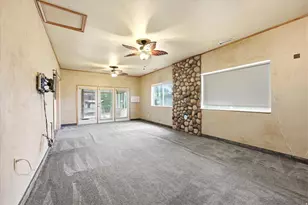 65 E Pioneer Ave S, Sandy, UT 84070 - Photo 29