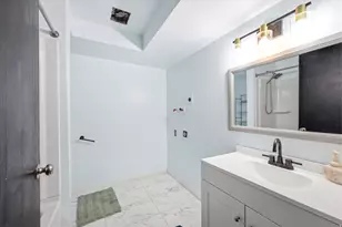 65 E Pioneer Ave S, Sandy, UT 84070 - Photo 25